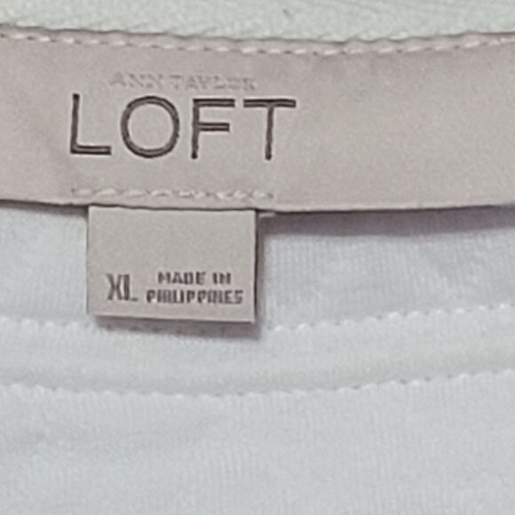 Loft quilted grey rose sweatshirt - Picture 3 of 3